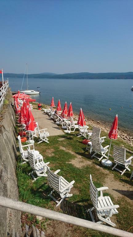 Комплекс Белите Къщи Shtarkelovo Gnezdo Экстерьер фото